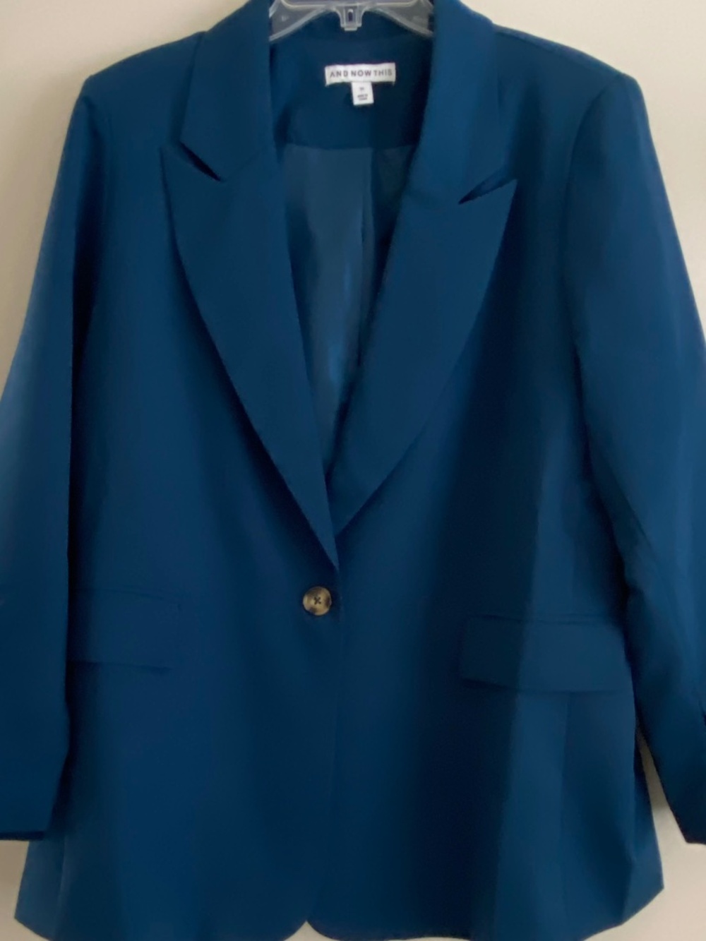 "And Now This" Women's Blazer Size: 1X - Picture 2 of 8